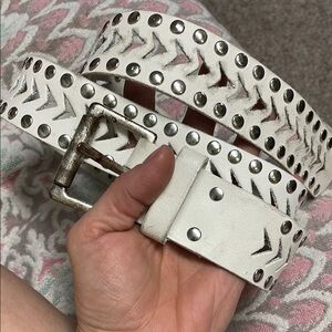 Vintage white leather silver Studded Belt